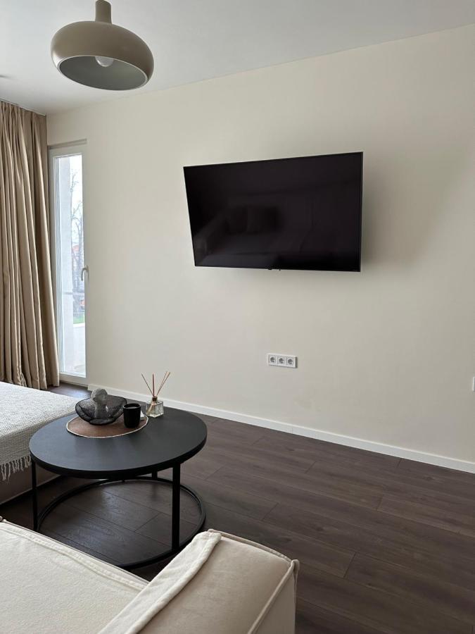 New Luxury Furnished Apartment - Beach, Varna Center & Fast Wi-Fi ภายนอก รูปภาพ
