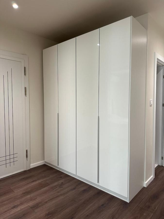 New Luxury Furnished Apartment - Beach, Varna Center & Fast Wi-Fi ภายนอก รูปภาพ